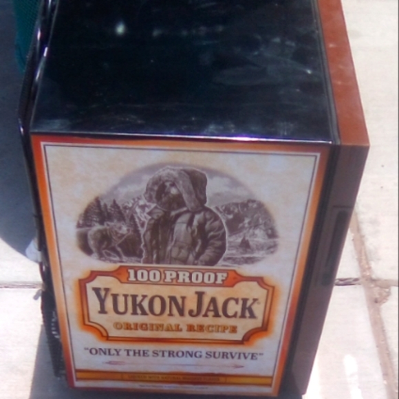 Authentic Yukon Jack mini fridge - Picture 3 of 3